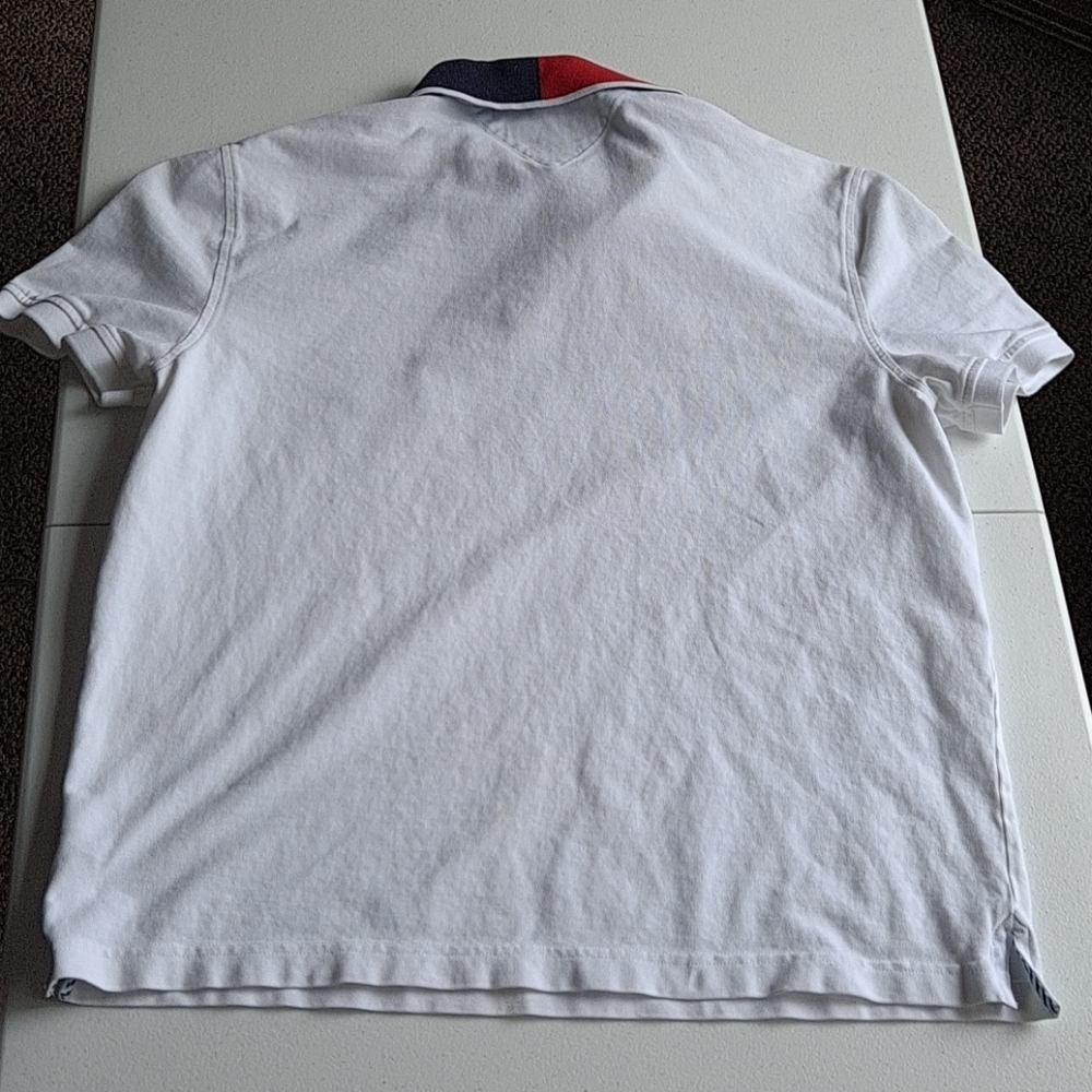 Boys Tommy Hilfiger White Polo shirt - Picture 7 of 7